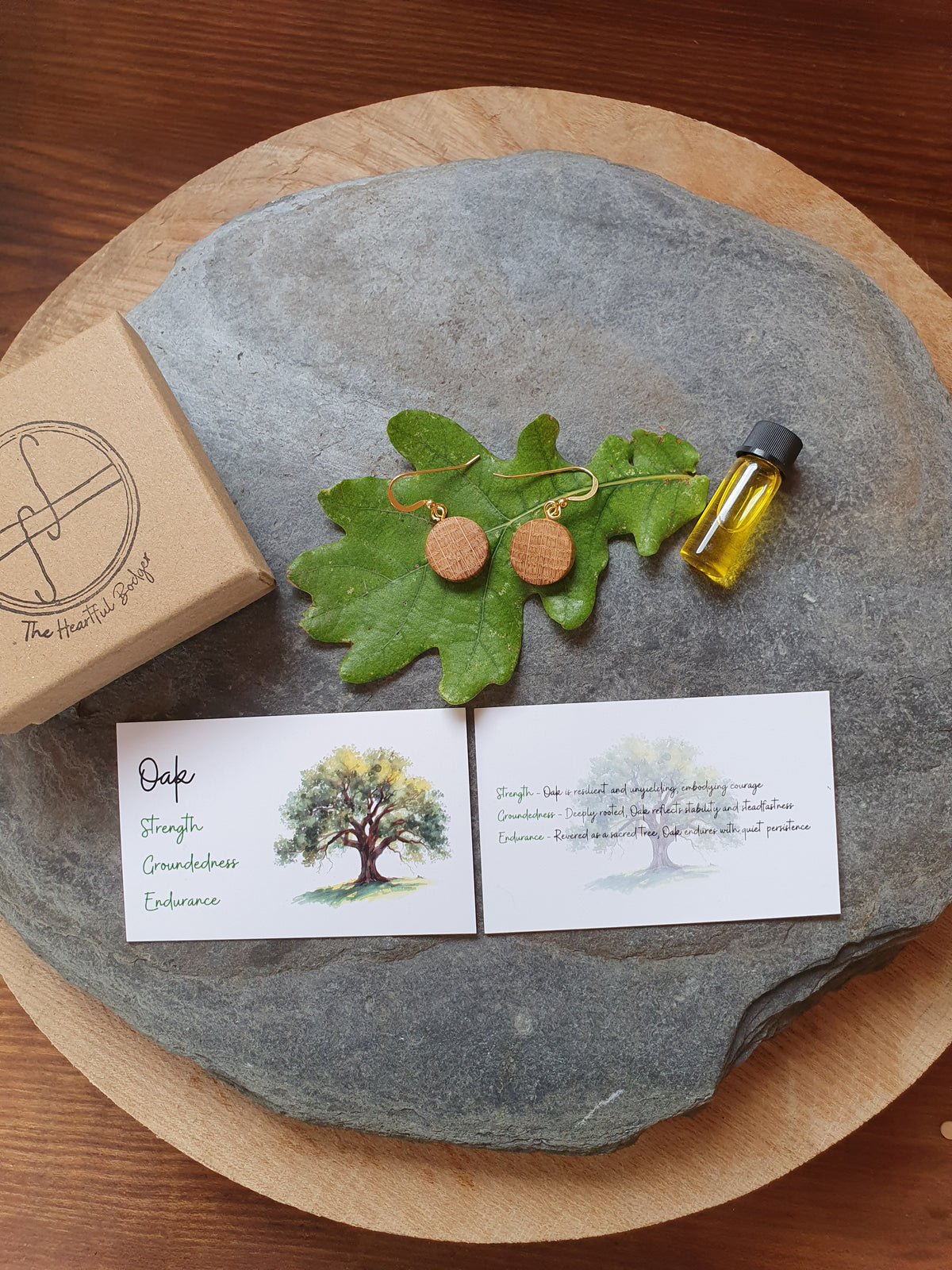 Oak wood earrings