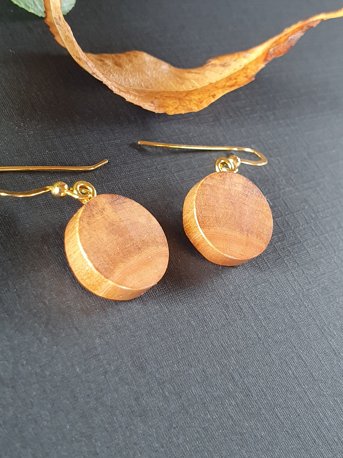 Willow wood earrings