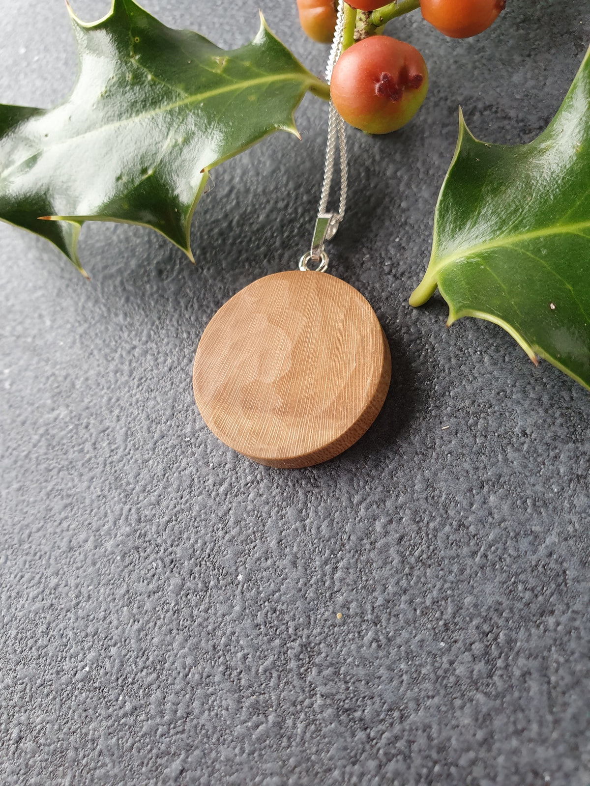 Holly wood necklace